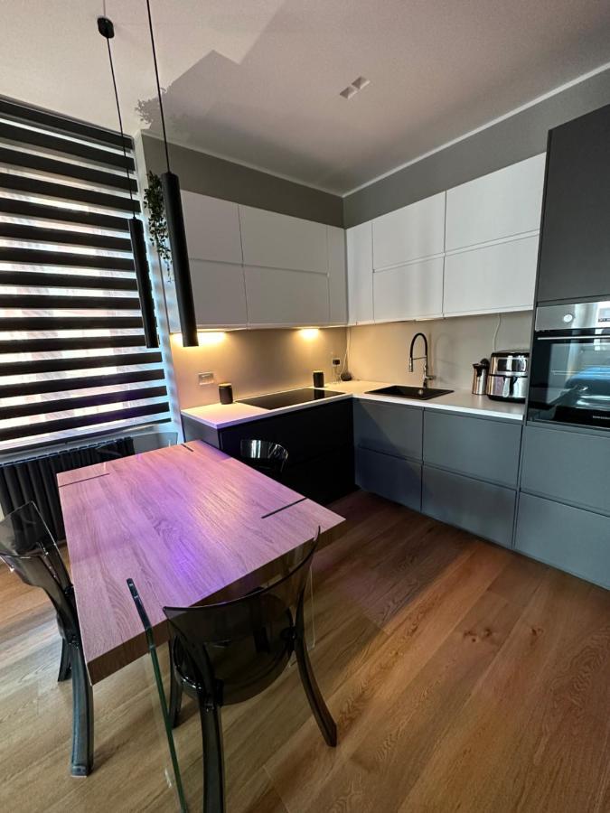 Appartement Lr Deluxe - Fondazione Prada - Metro M3 *